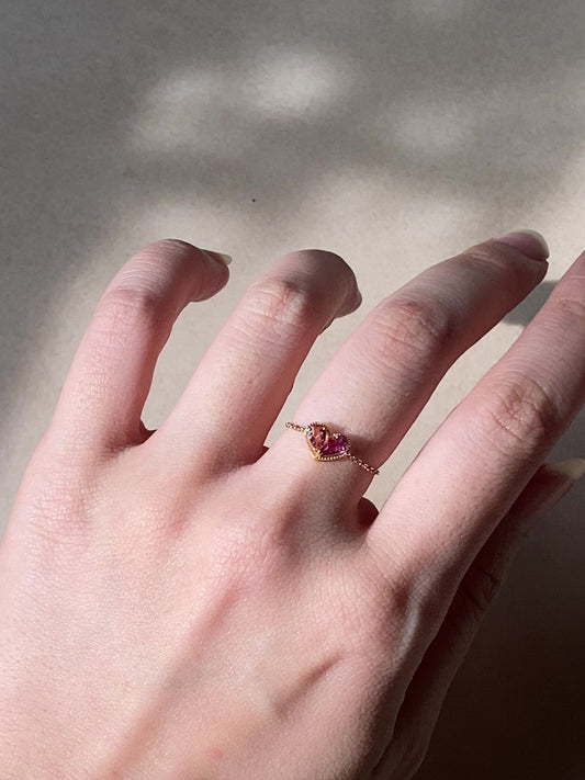 High Quality Pink Heart Tourmaline with 18kt Solid Gold Ring Chain